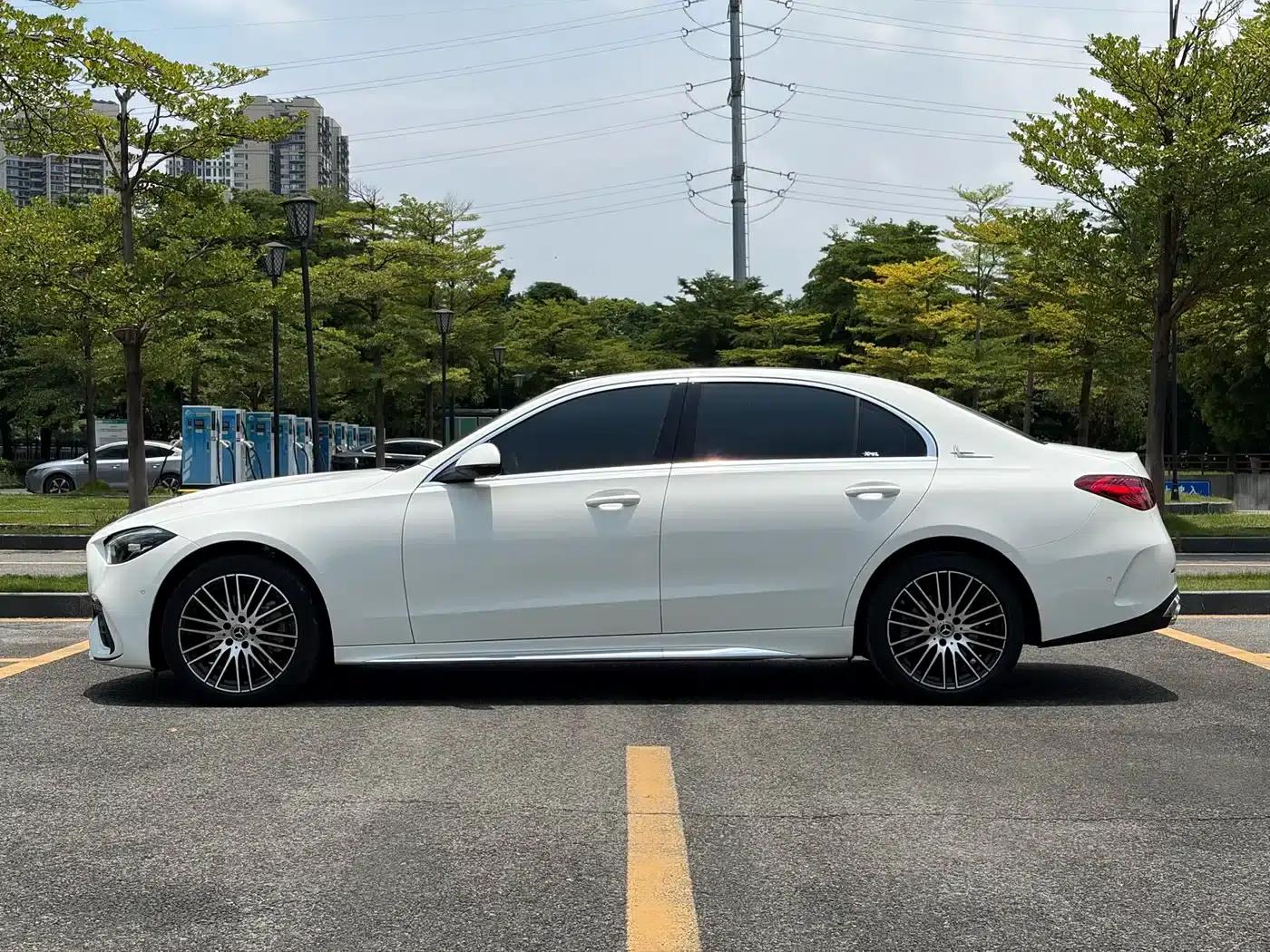 2022 Mercedes-Benz C-Class C 200 L Sport Edition — миниатюра 7