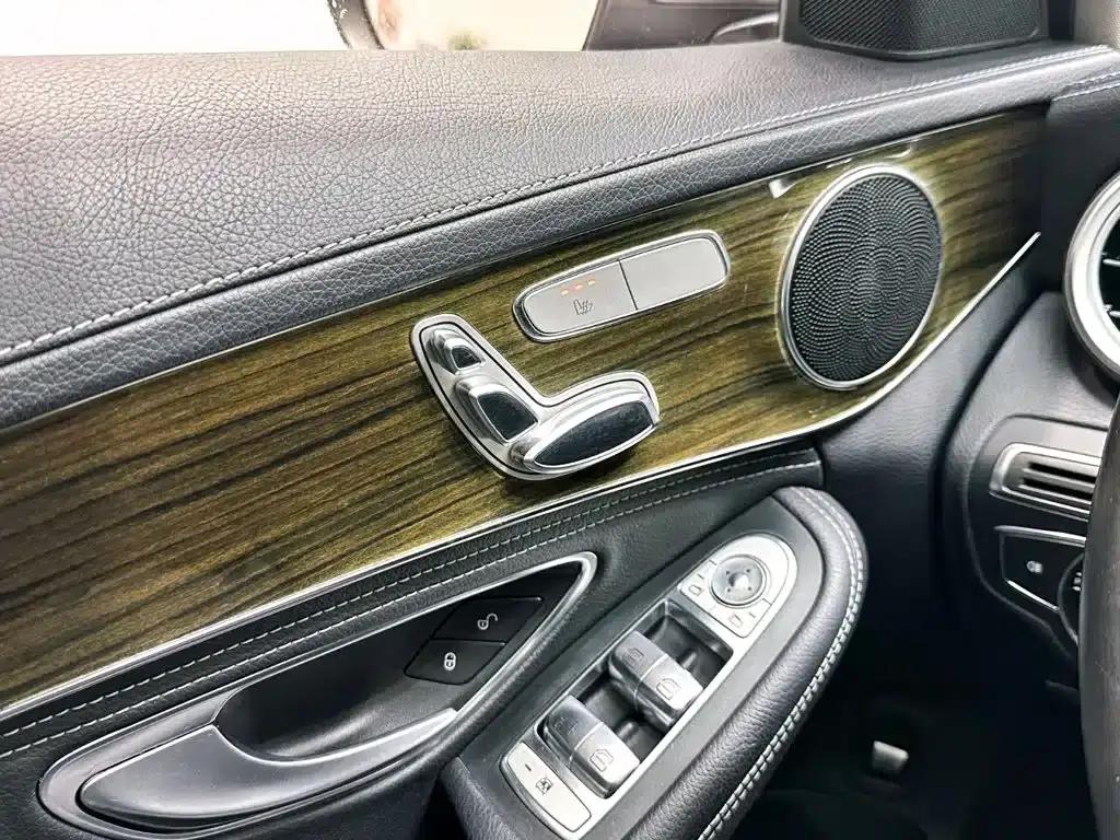 2015 Mercedes-Benz C-Class C 200 L — миниатюра 15