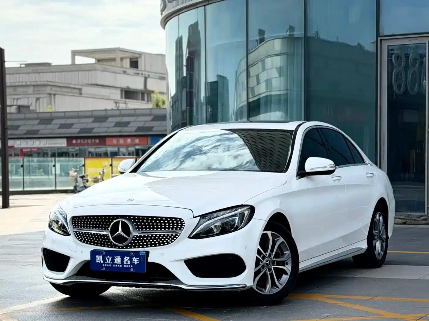 2018 Mercedes-Benz C-Class C 180 L Fashion Sport Edition — миниатюра 1
