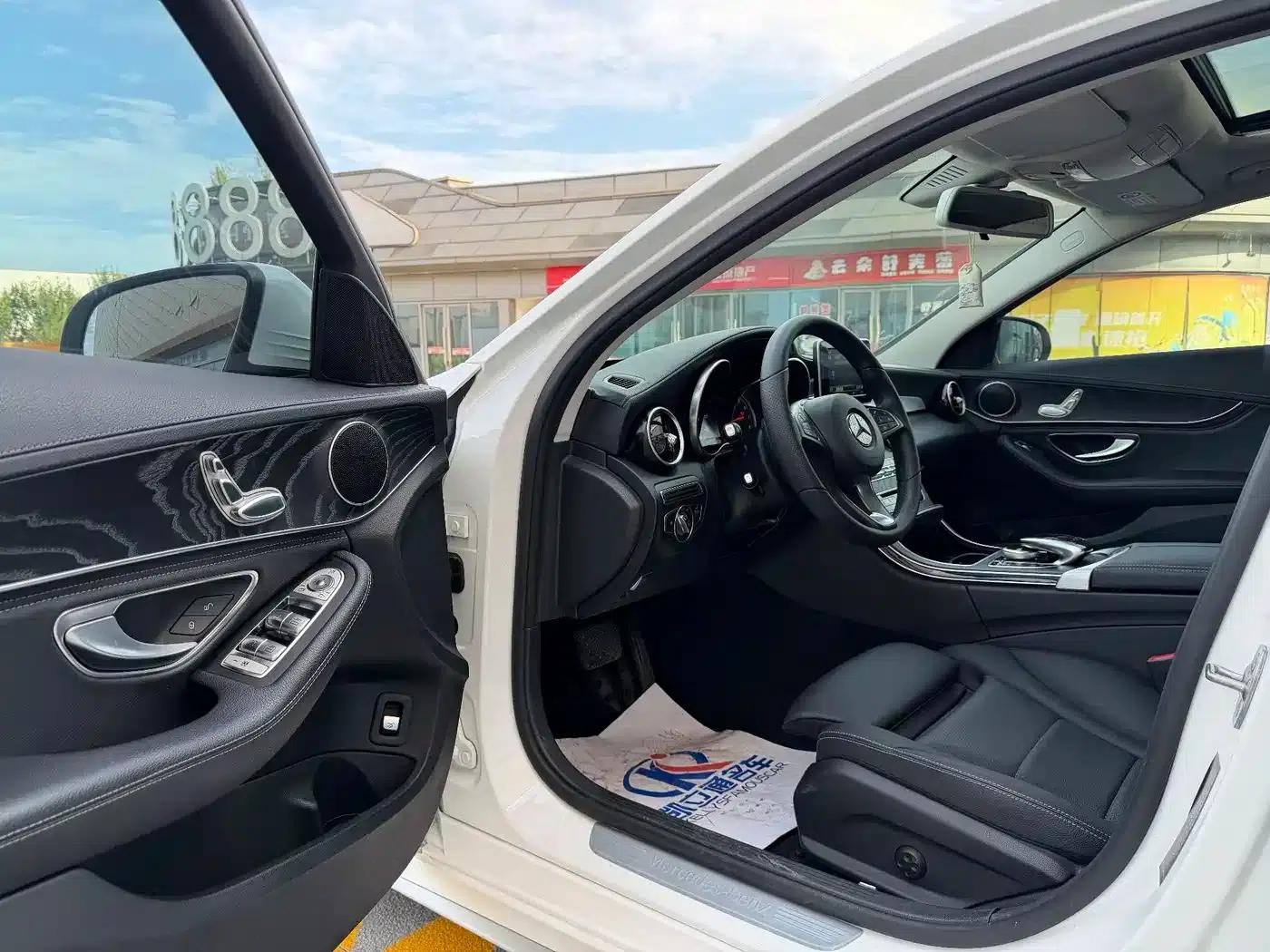 2018 Mercedes-Benz C-Class C 180 L Fashion Sport Edition — миниатюра 6