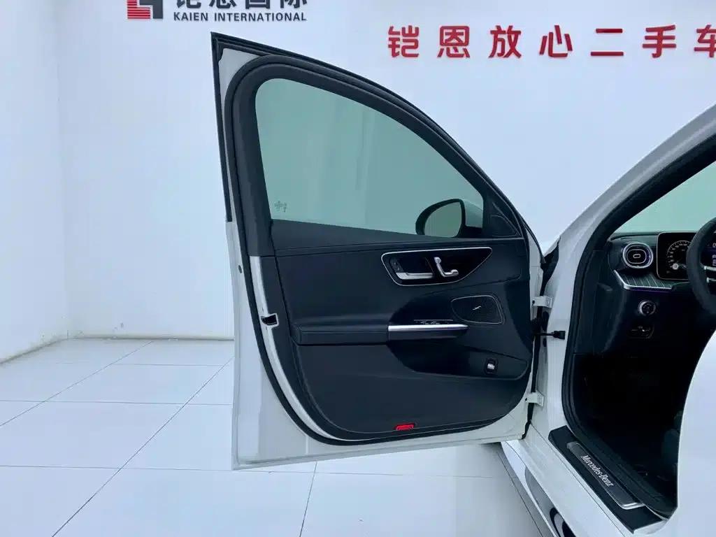 2023 Mercedes-Benz C-Class C 260 L Sport Edition — миниатюра 27