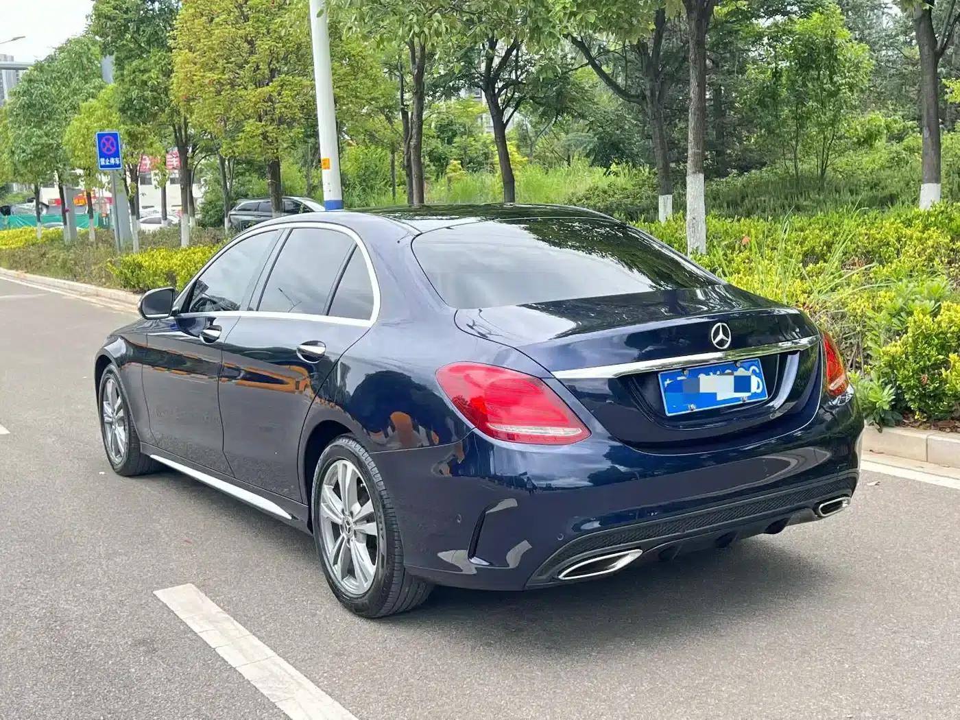 Mercedes-Benz C-Class 2017 Facelift C 200 L Sport Edition — миниатюра 9