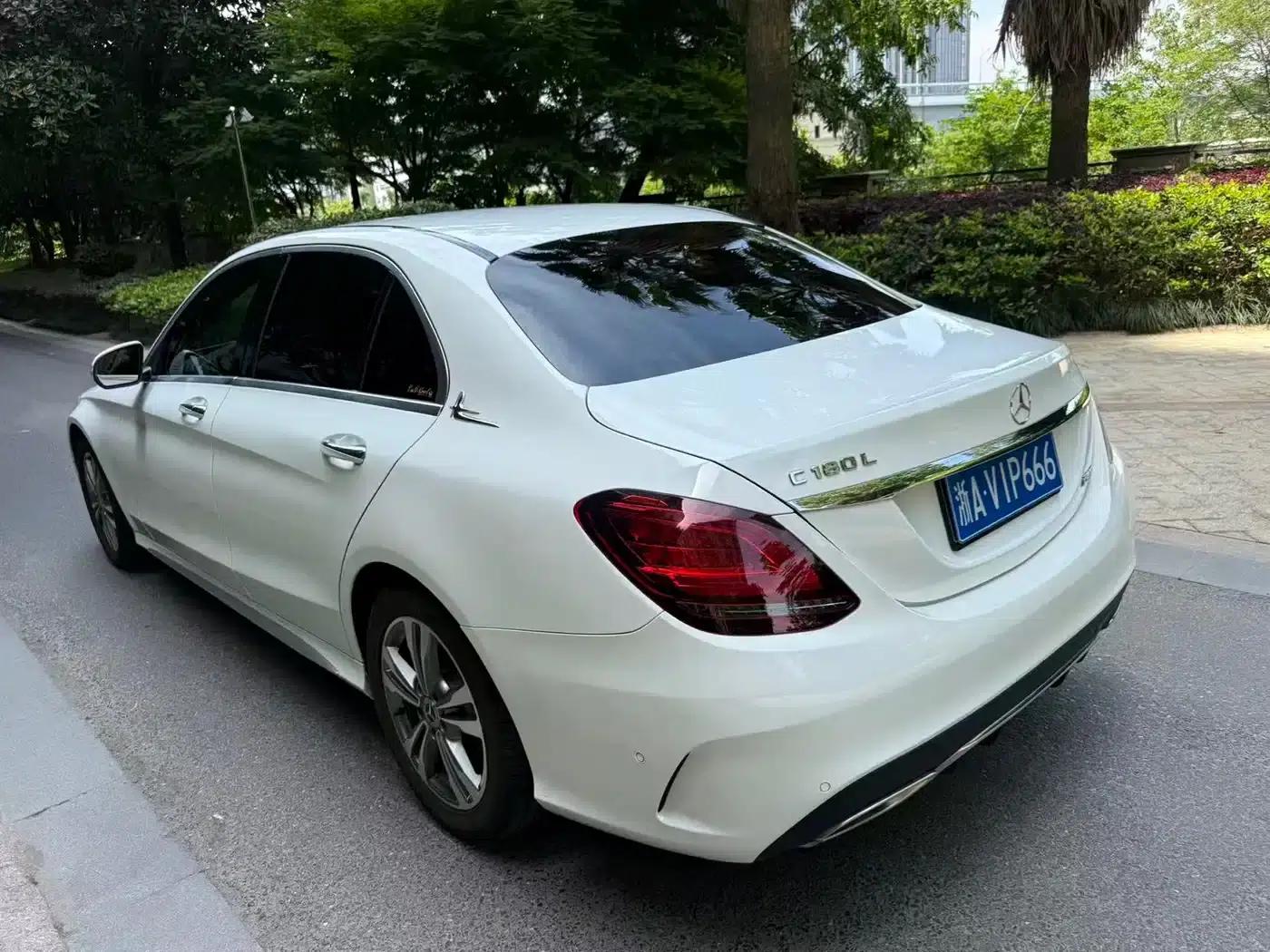 Mercedes-Benz C-Class 2019 C 180 L Fashion Sport Edition — миниатюра 4
