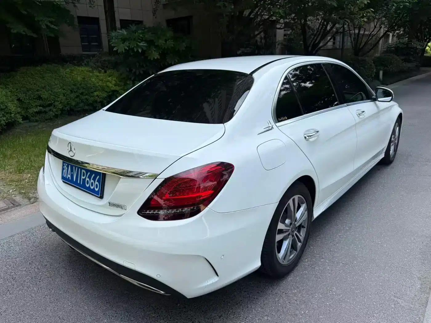 Mercedes-Benz C-Class 2019 C 180 L Fashion Sport Edition — миниатюра 6