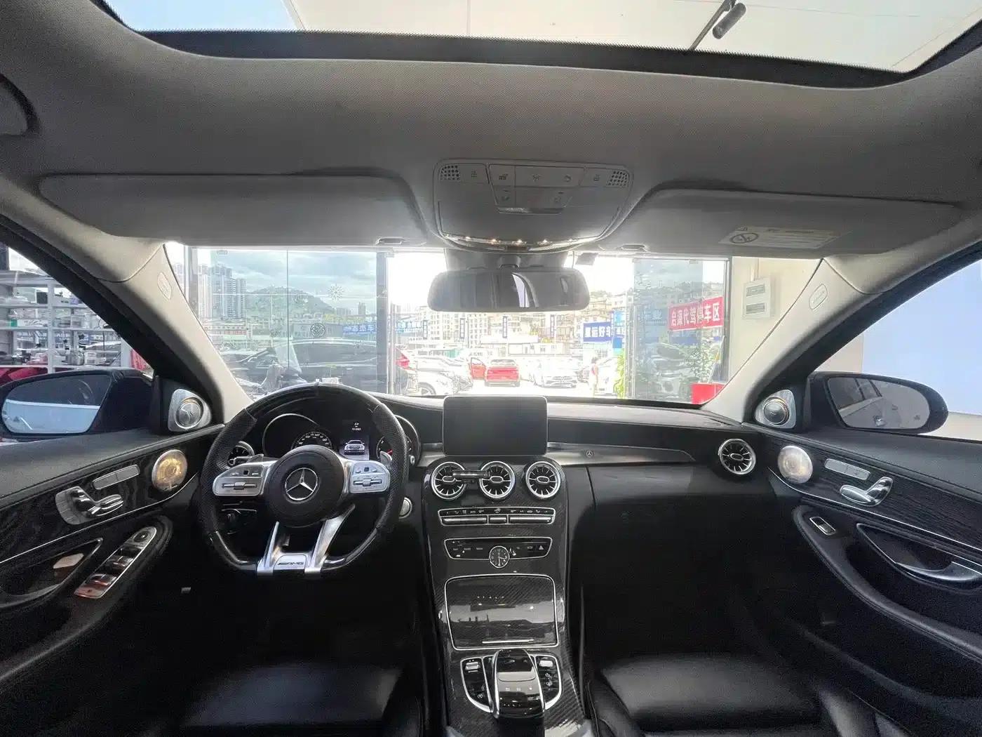 2015 Mercedes-Benz C-Class C 300 L Sport — миниатюра 4