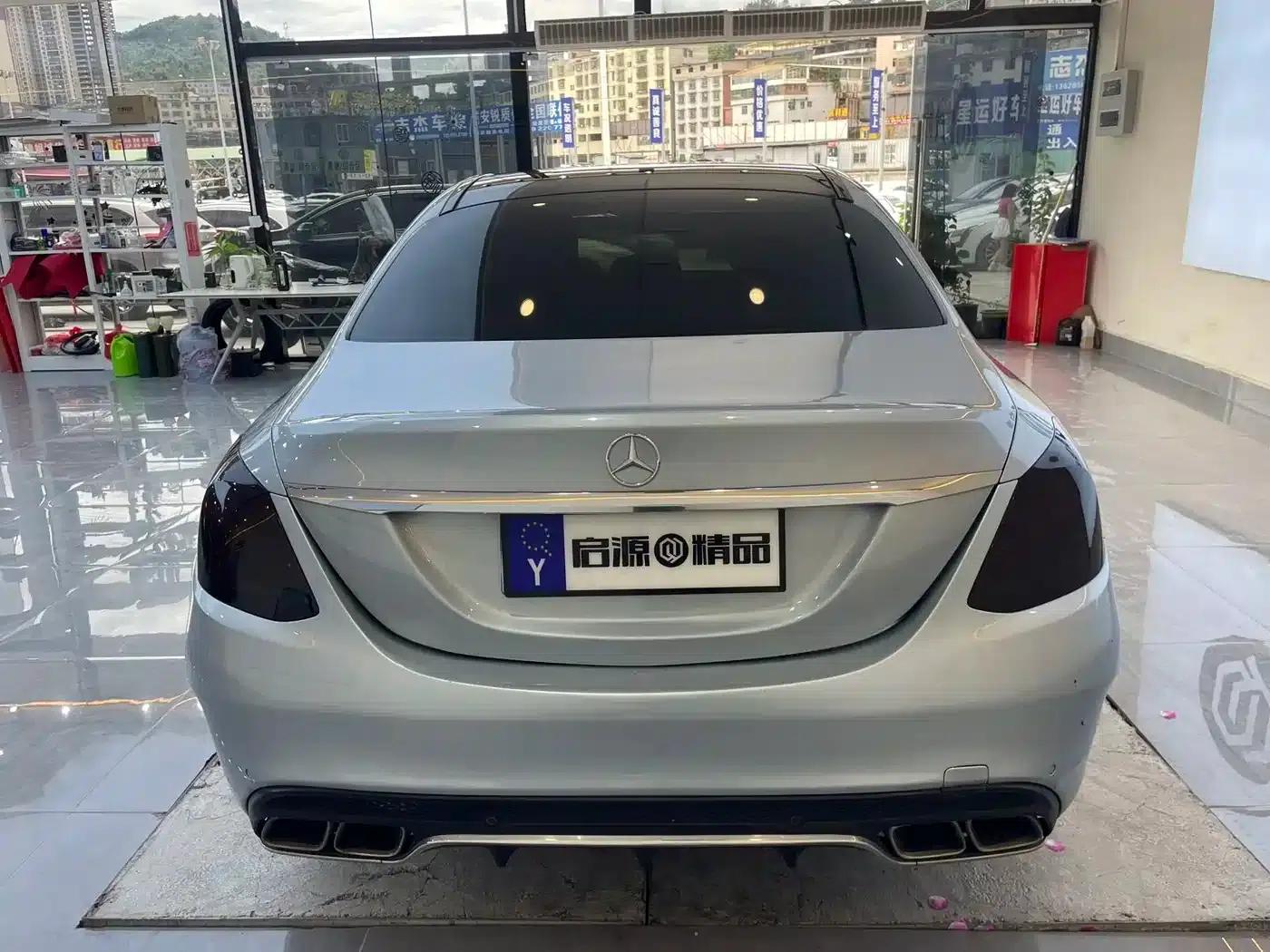 2015 Mercedes-Benz C-Class C 300 L Sport — миниатюра 10