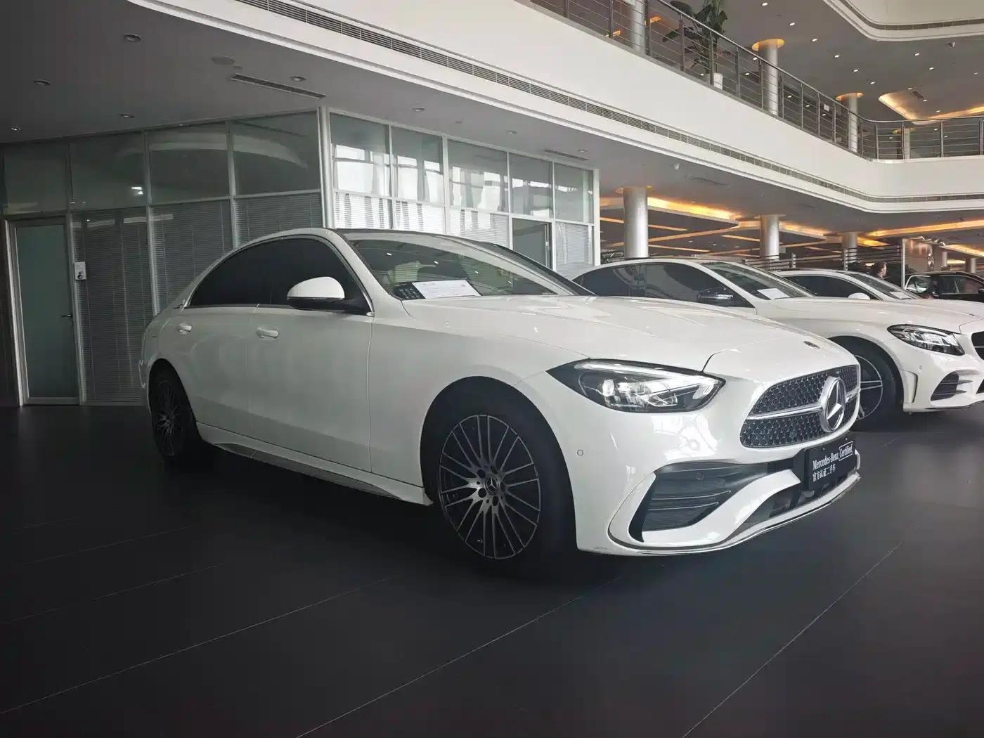 2023 Mercedes-Benz C-Class C 200 L Sport Edition — миниатюра 3