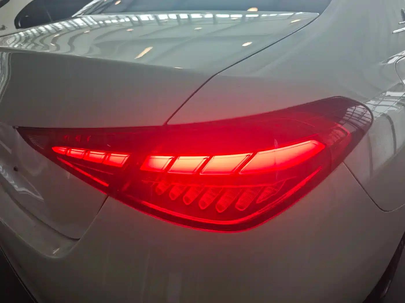 2023 Mercedes-Benz C-Class C 200 L Sport Edition — миниатюра 9