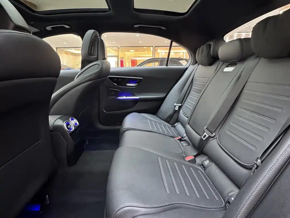 2023 Mercedes-Benz C-Class C 260 L Sport Edition — миниатюра 13