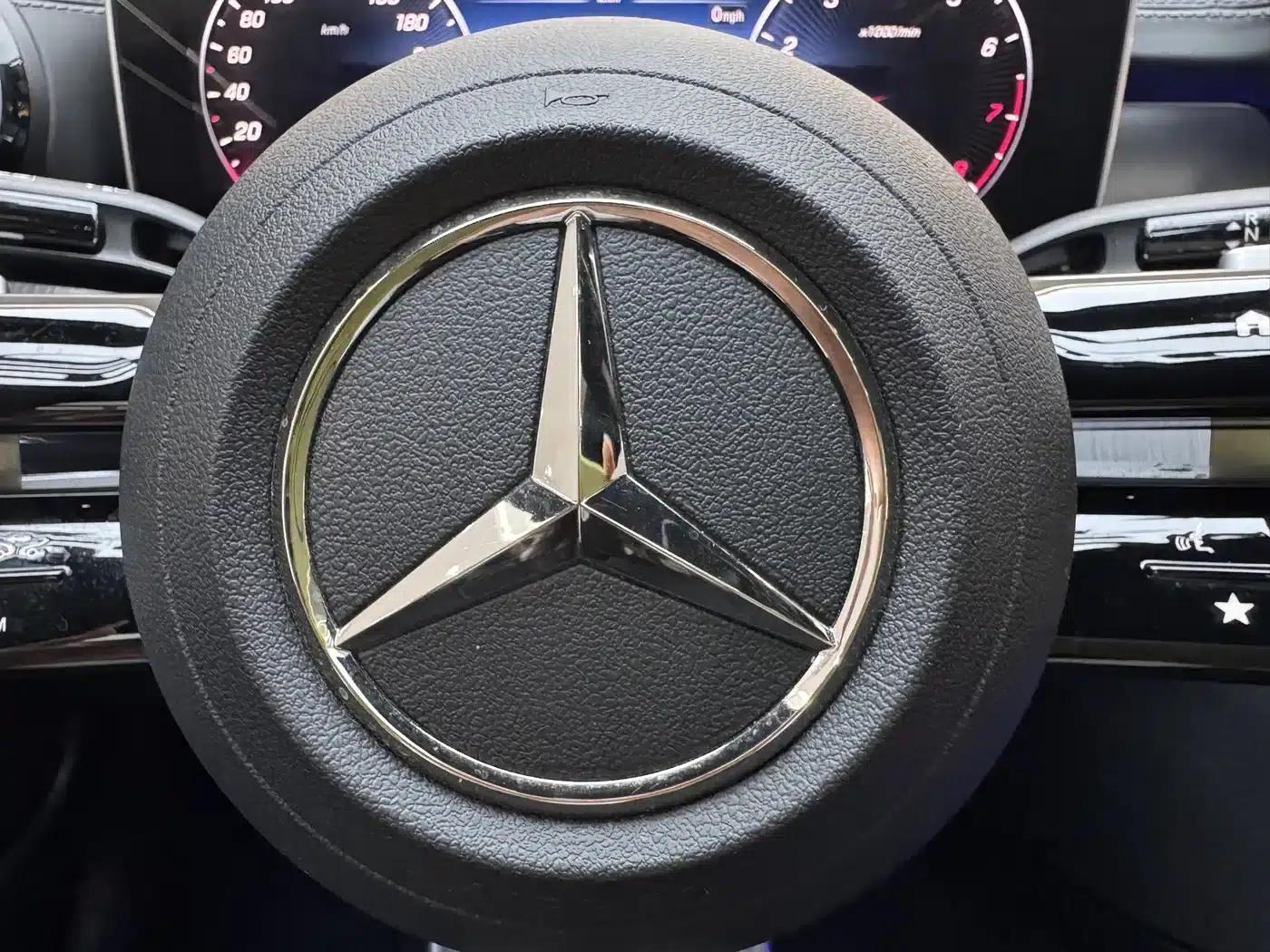 2023 Mercedes-Benz C-Class C 260 L Sport Edition — миниатюра 26
