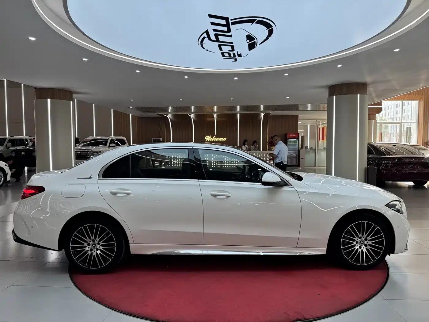 2023 Mercedes-Benz C-Class C 260 L Sport Edition — миниатюра 4
