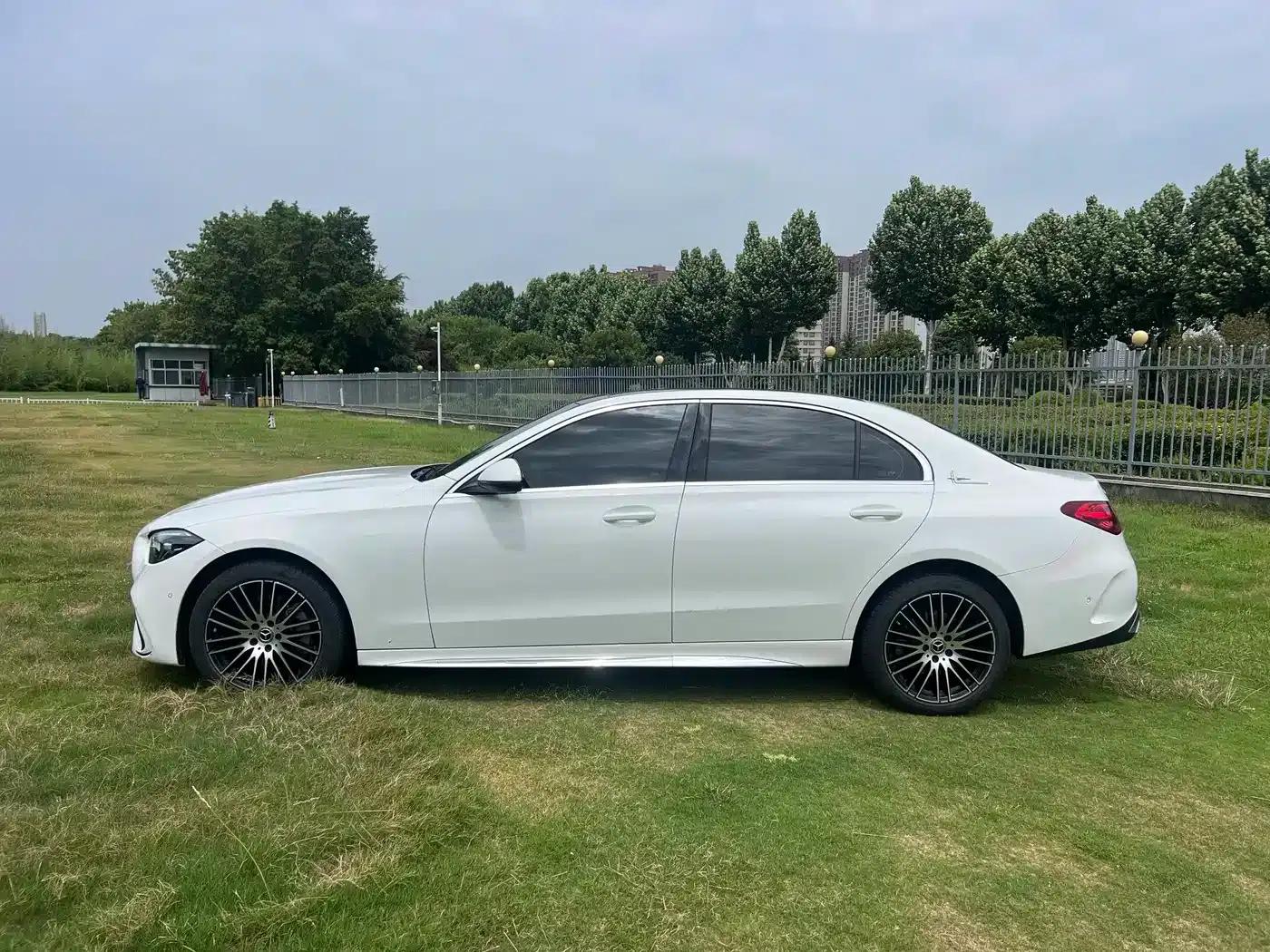 Mercedes-Benz C-Class 2025 Facelift C 260 L Sport Edition — миниатюра 3