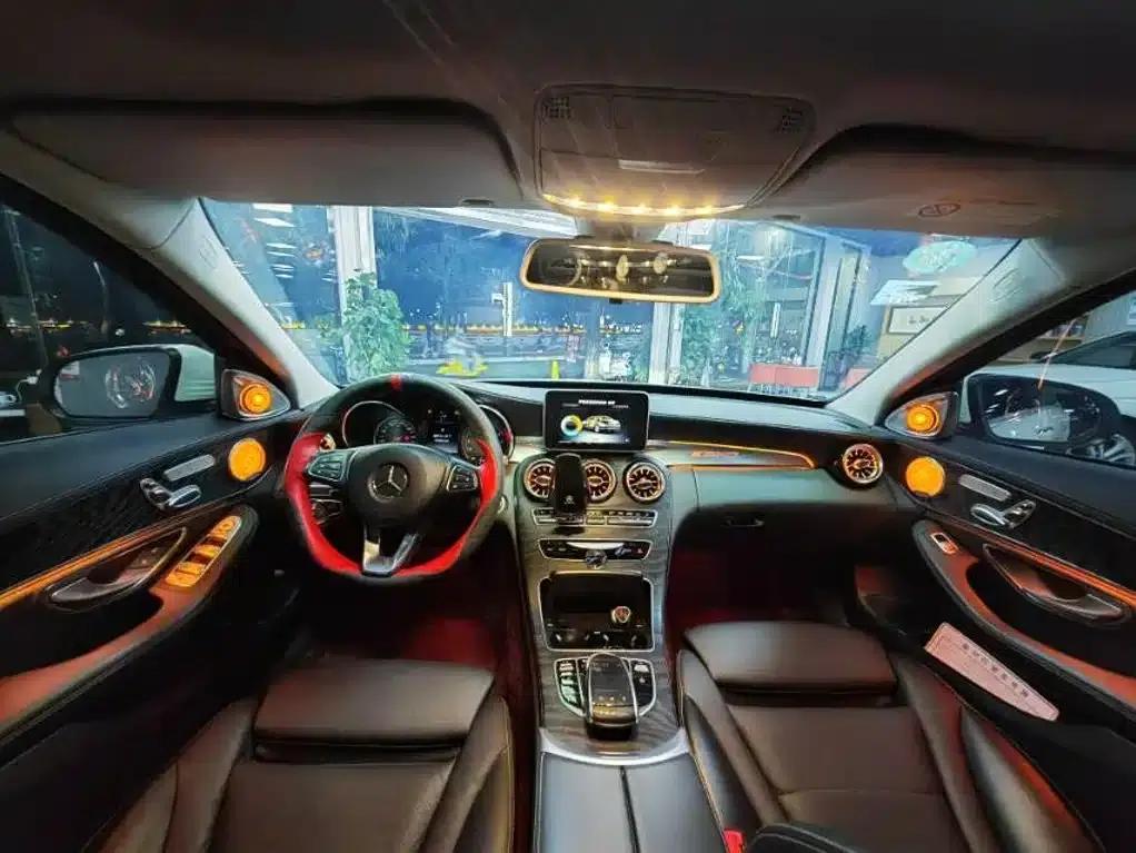 2018 Mercedes-Benz C-Class C 200 L Sport Edition — миниатюра 6