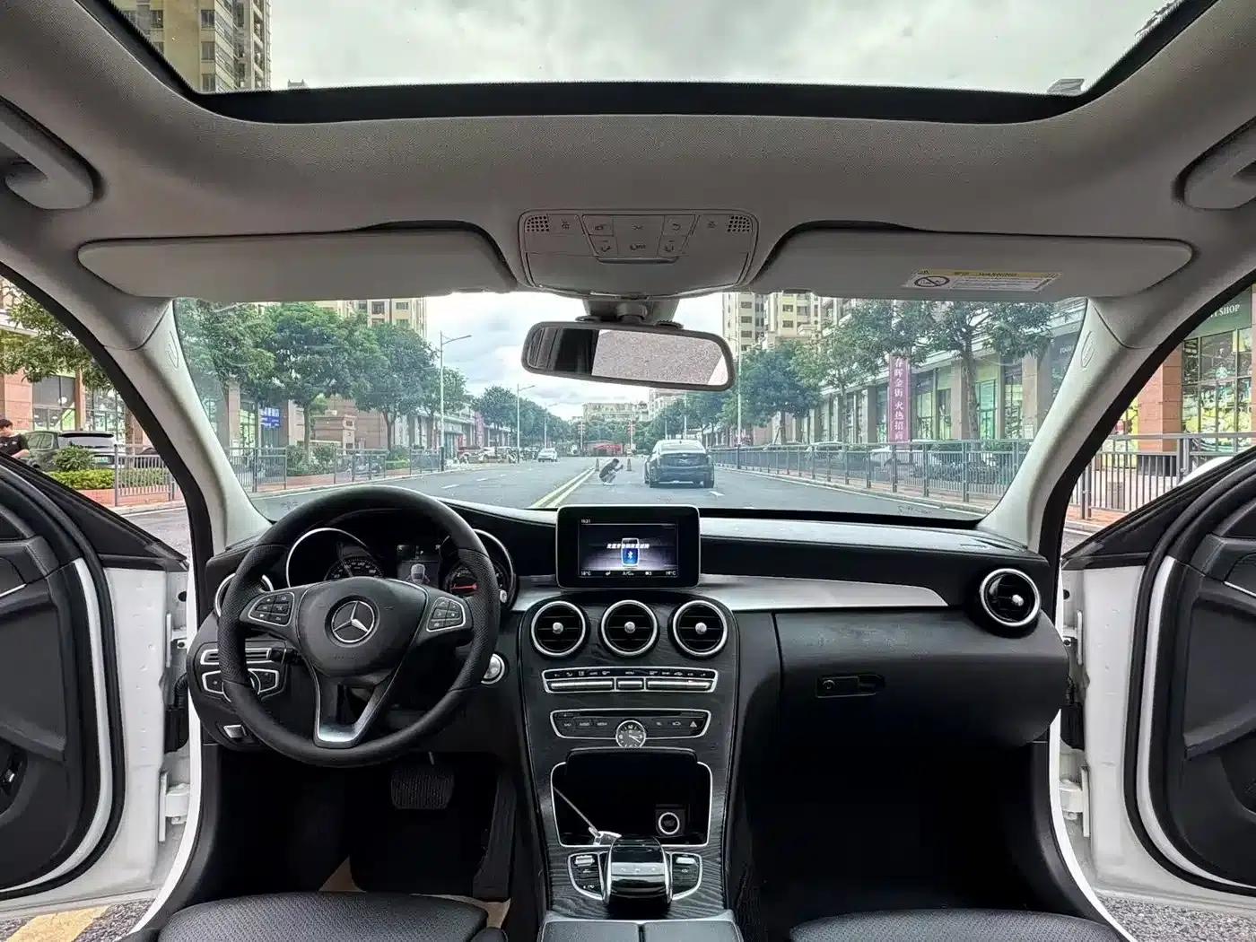Mercedes-Benz C-Class 2018 C 200 L Sport Achievement Edition — миниатюра 11