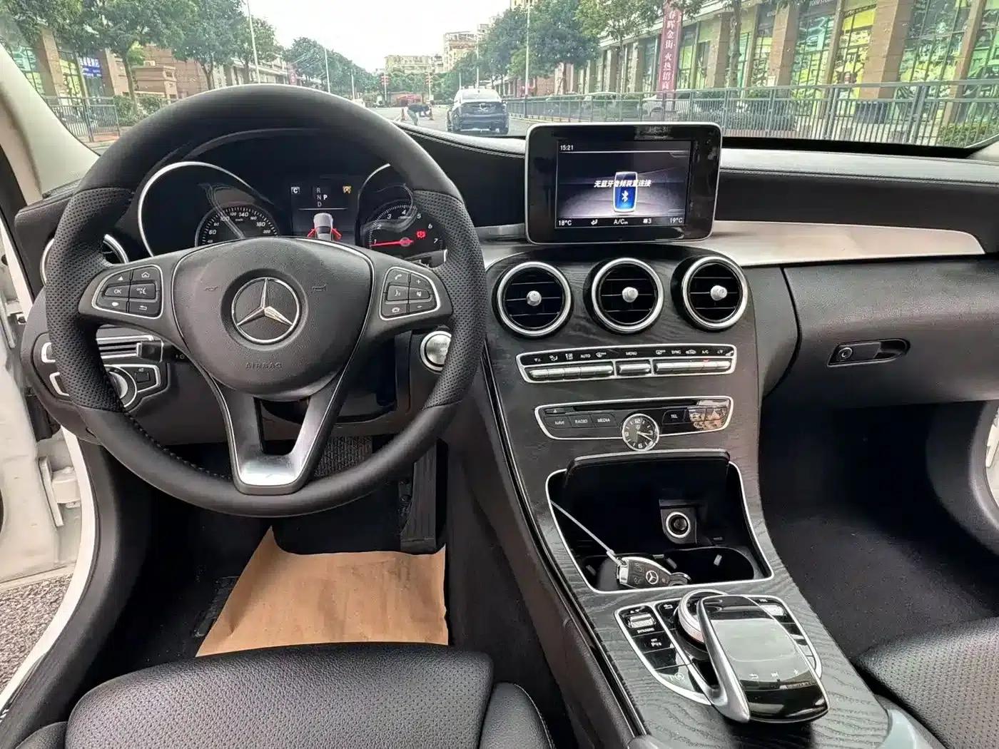 Mercedes-Benz C-Class 2018 C 200 L Sport Achievement Edition — миниатюра 12