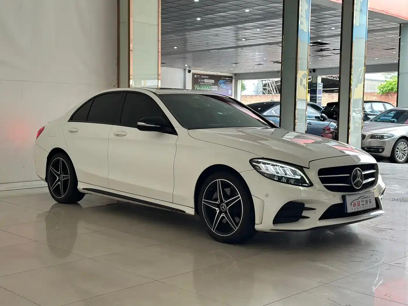 Mercedes-Benz C-Class 2020 Facelift C 260 Sport Edition — миниатюра 3
