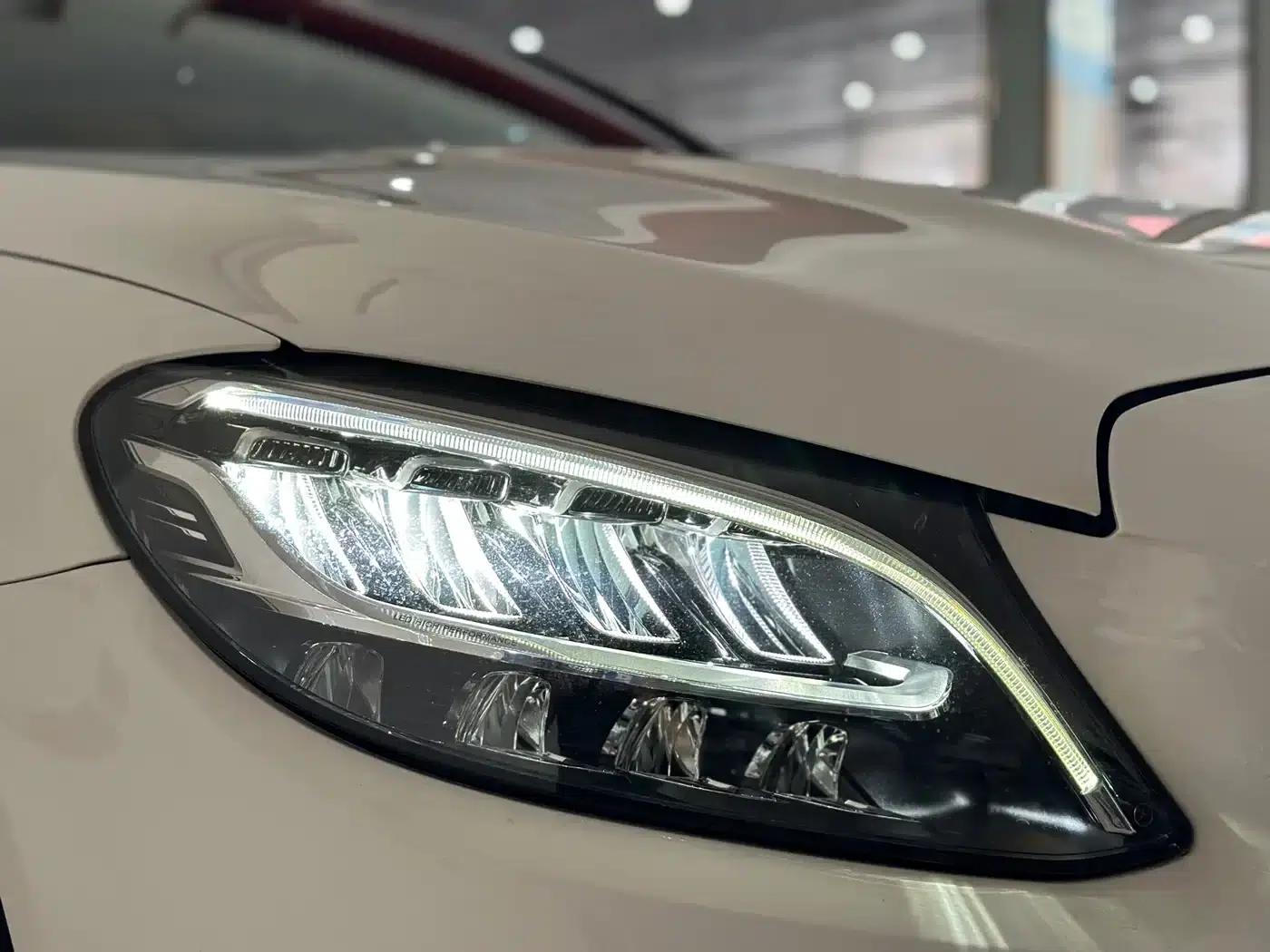 Mercedes-Benz C-Class 2020 Facelift C 260 Sport Edition — миниатюра 4