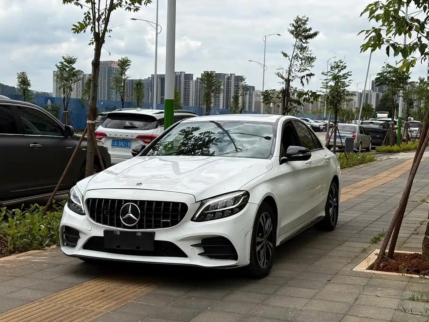 2020 Mercedes-Benz C-Class C 260 Sport Edition — миниатюра 1