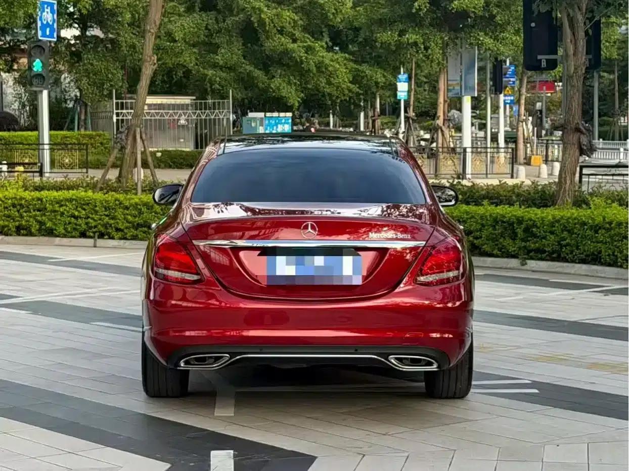 2016 Mercedes-Benz C-Class C 200 L — миниатюра 8