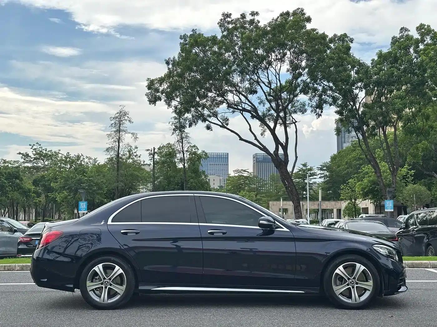 2020 Mercedes-Benz C-Class C 260 L Sport Edition — миниатюра 15