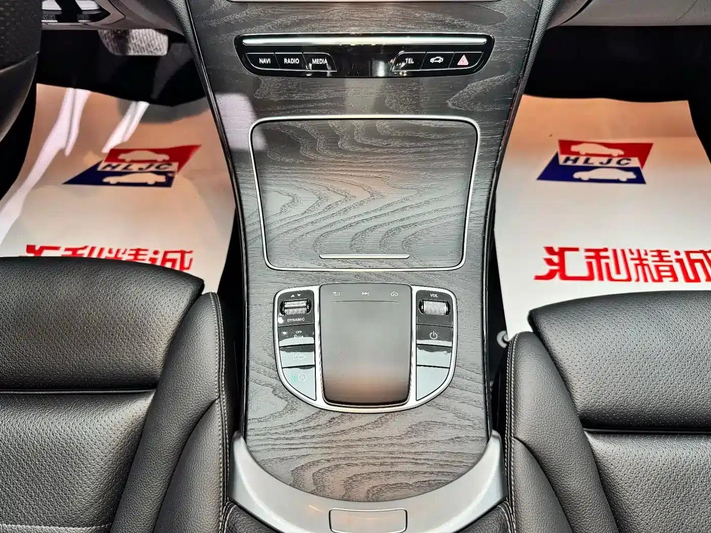 2020 Mercedes-Benz C-Class C 260 L Sport Edition — миниатюра 16