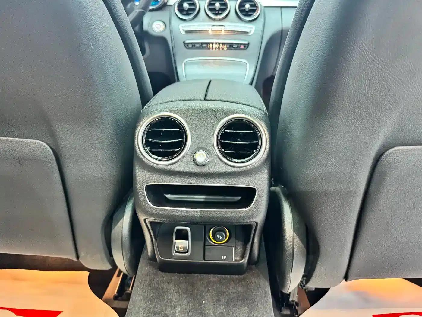 2020 Mercedes-Benz C-Class C 260 L Sport Edition — миниатюра 20