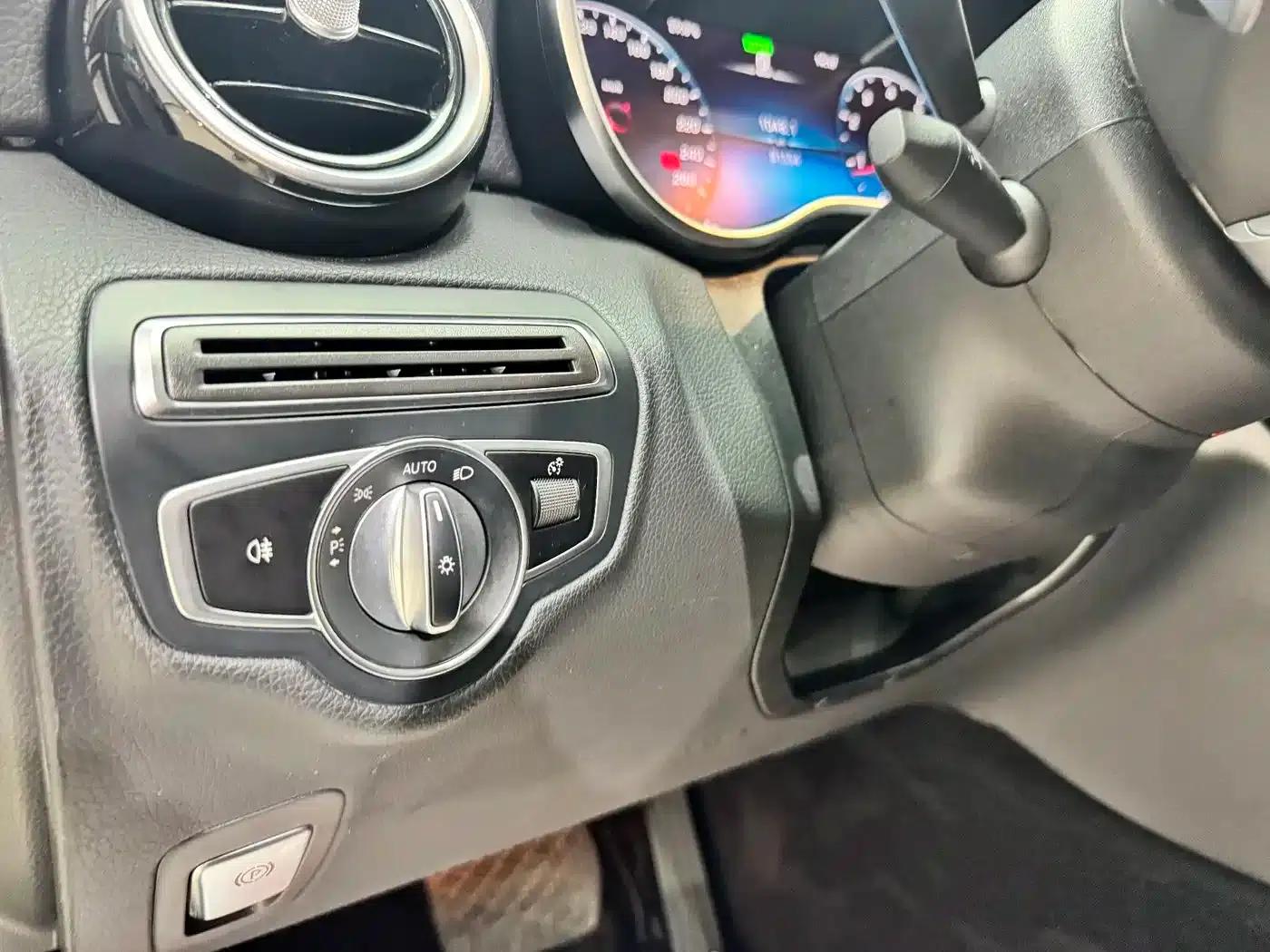 2020 Mercedes-Benz C-Class C 260 L Sport Edition — миниатюра 10