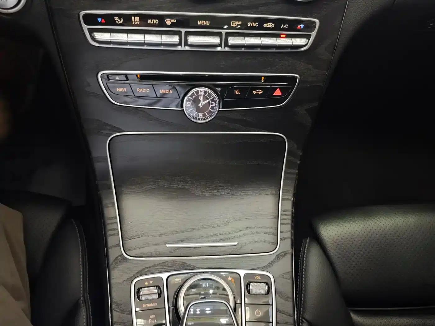 2018 Mercedes-Benz C-Class C 200 L Sport Edition — миниатюра 17
