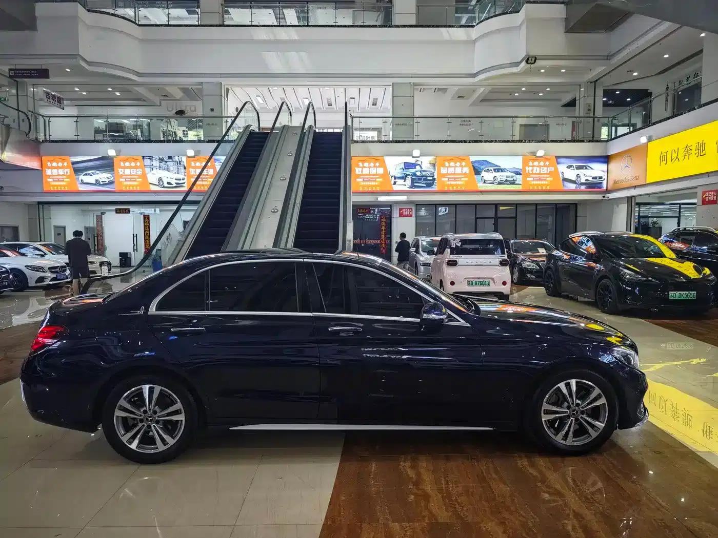 2018 Mercedes-Benz C-Class C 200 L Sport Edition — миниатюра 5