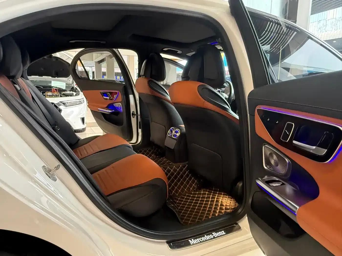 2023 Mercedes-Benz C-Class C 260 L Midnight Sport Edition — миниатюра 12