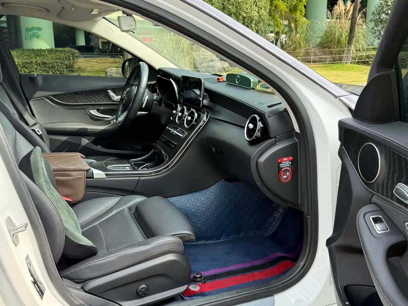 Mercedes-Benz C-Class 2020 C 200 L Fashion Sport Edition — миниатюра 16