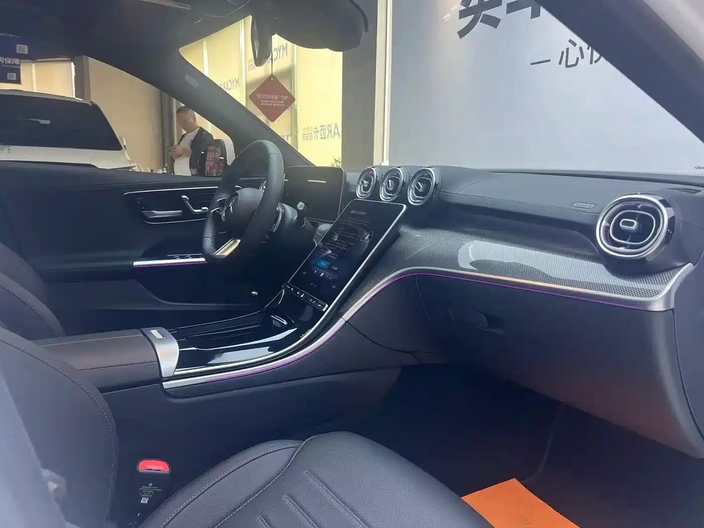 2025 Mercedes-Benz C-Class C 260 L Sport Edition — миниатюра 7