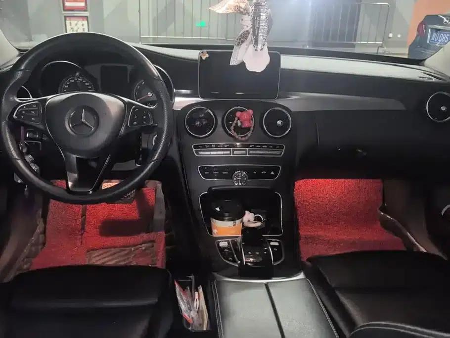 2016 Mercedes-Benz C-Class C 180 L Sport — миниатюра 12