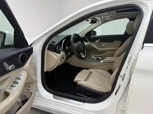2015 Mercedes-Benz C-Class Facelift C 180 L Sport — миниатюра 11