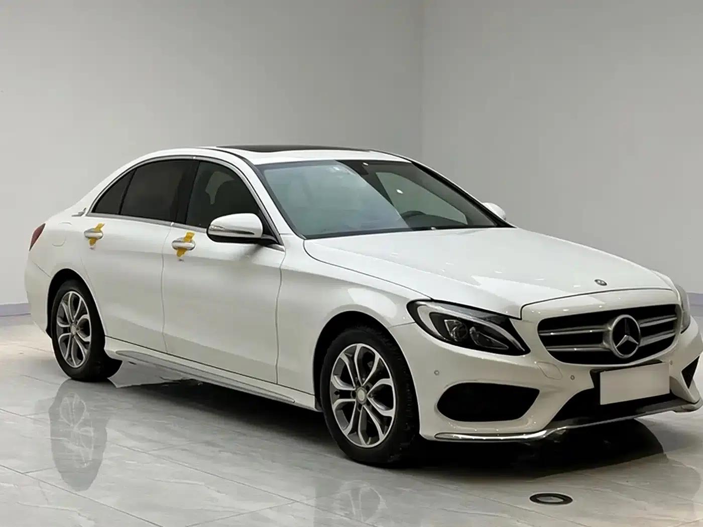 2015 Mercedes-Benz C-Class Facelift C 180 L Sport — миниатюра 3