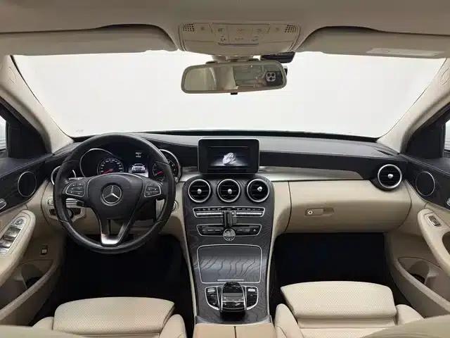2015 Mercedes-Benz C-Class Facelift C 180 L Sport — миниатюра 8