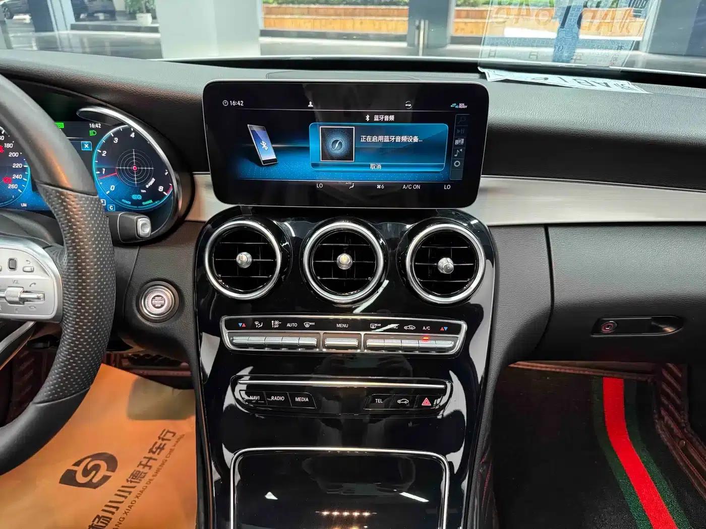 Mercedes-Benz C-Class 2020 Facelift C 260 Sport Edition — миниатюра 22