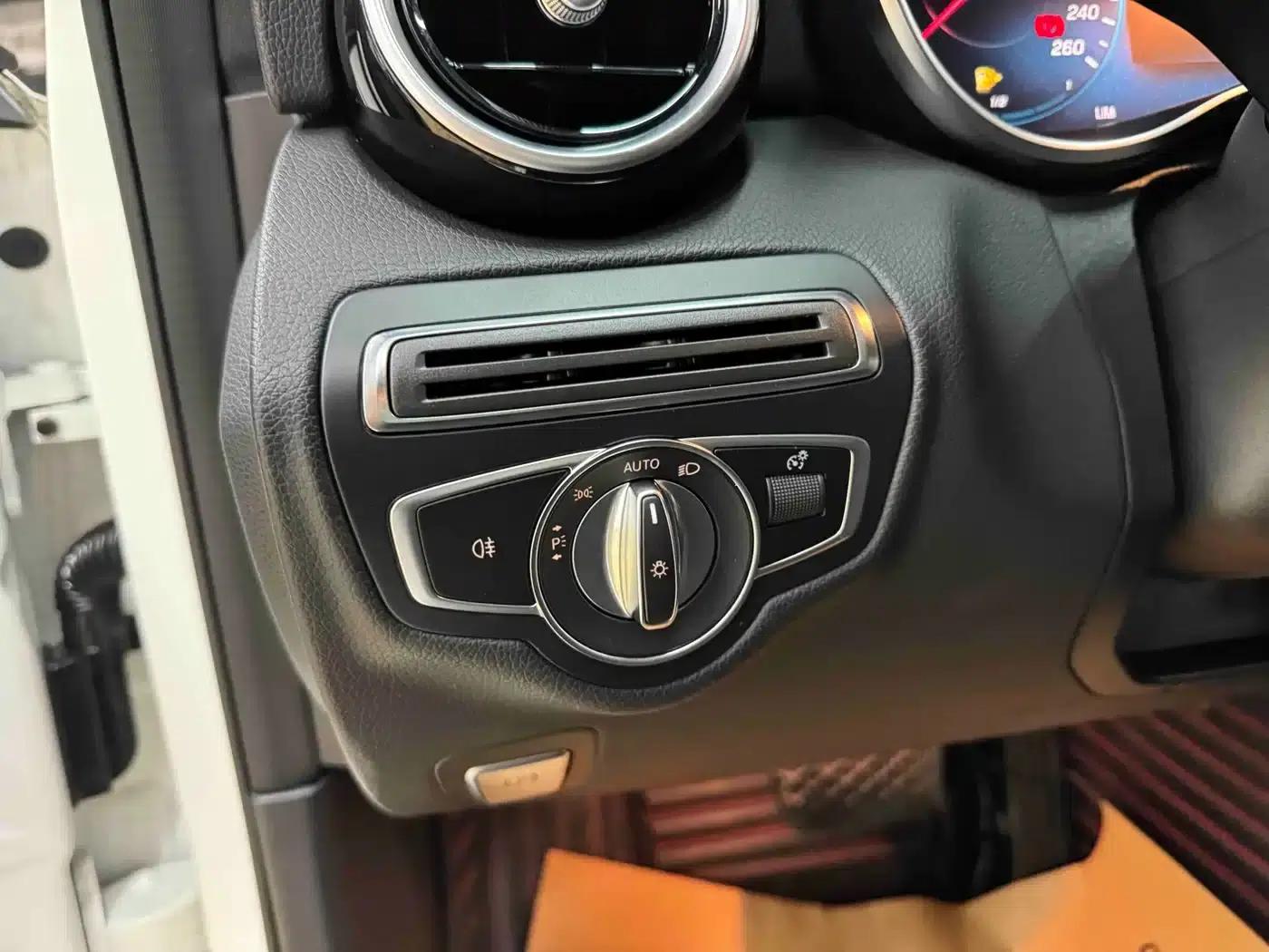 Mercedes-Benz C-Class 2020 Facelift C 260 Sport Edition — миниатюра 8