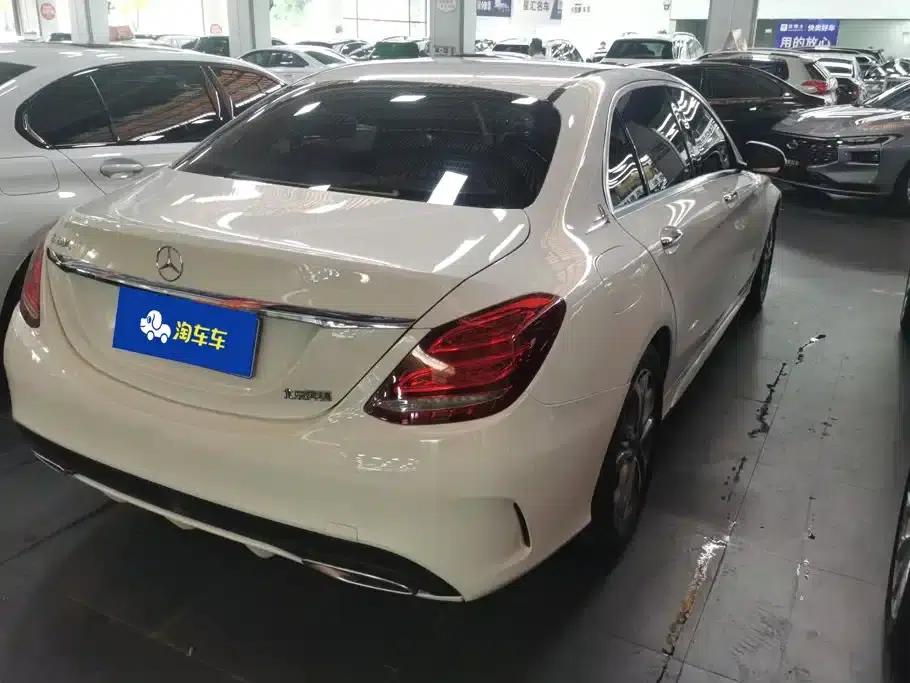 2018 Mercedes-Benz C-Class C 180 L Fashion Sport Edition — миниатюра 3