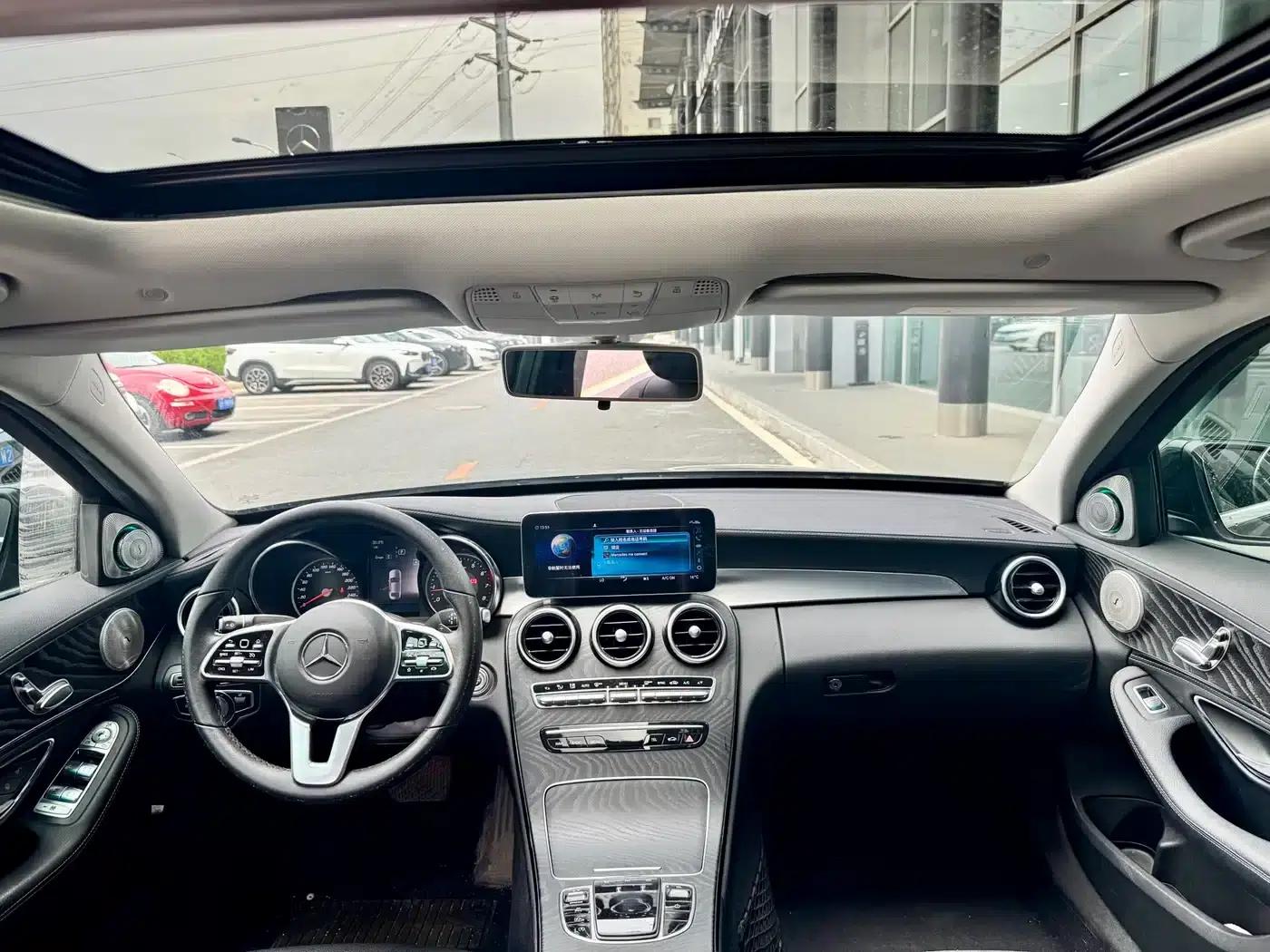 Mercedes-Benz C-Class 2019 C 180 L Fashion Sport Edition — миниатюра 4