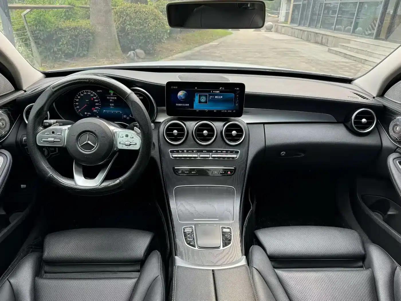 Mercedes-Benz C-Class 2020 Facelift C 260 L Sport Edition — миниатюра 20
