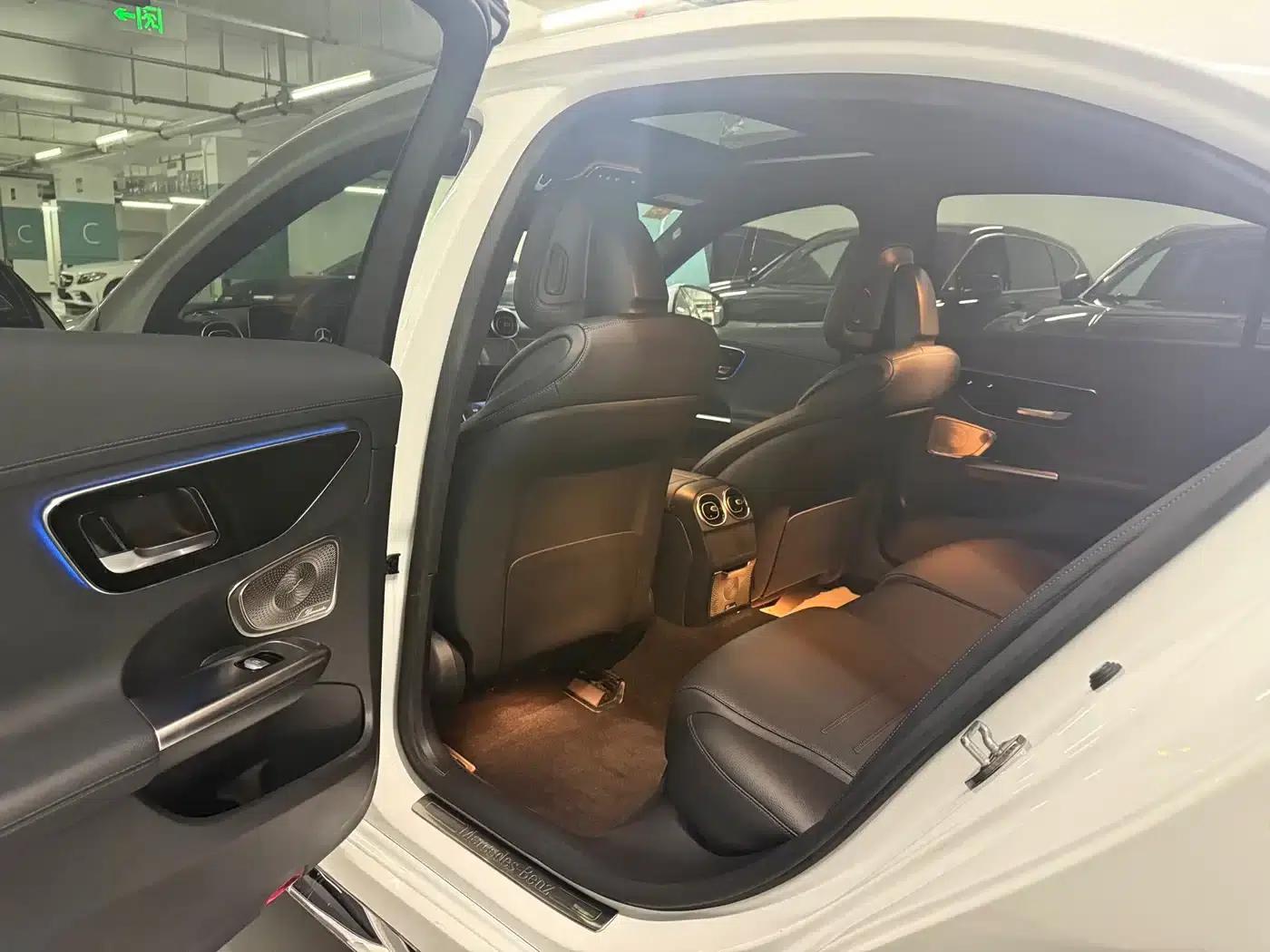 2022 Mercedes-Benz C-Class C 200 L Sport Edition — миниатюра 8