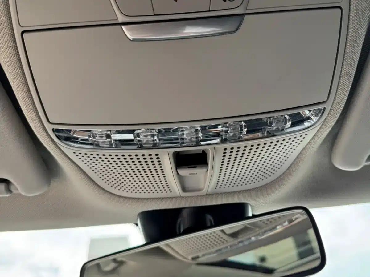 Mercedes-Benz C-Class 2021 C 260 L Sport Star Edition — миниатюра 19
