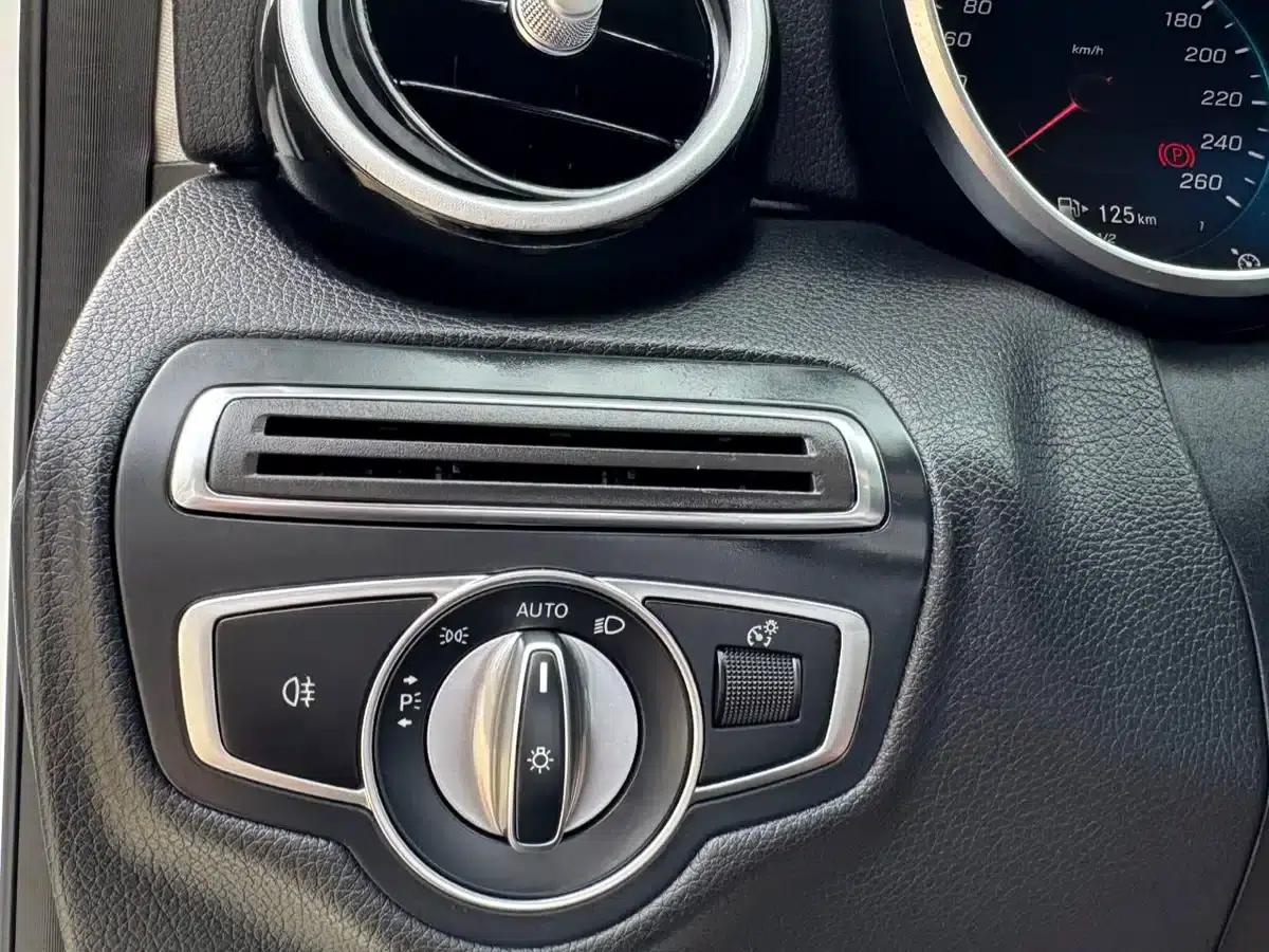 Mercedes-Benz C-Class 2021 C 260 L Sport Star Edition — миниатюра 21
