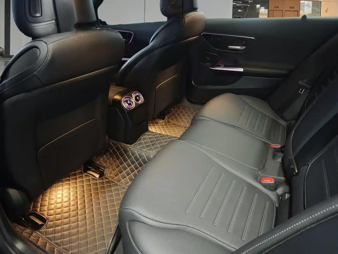 2022 Mercedes-Benz C-Class C 260 L Sport Edition — миниатюра 13
