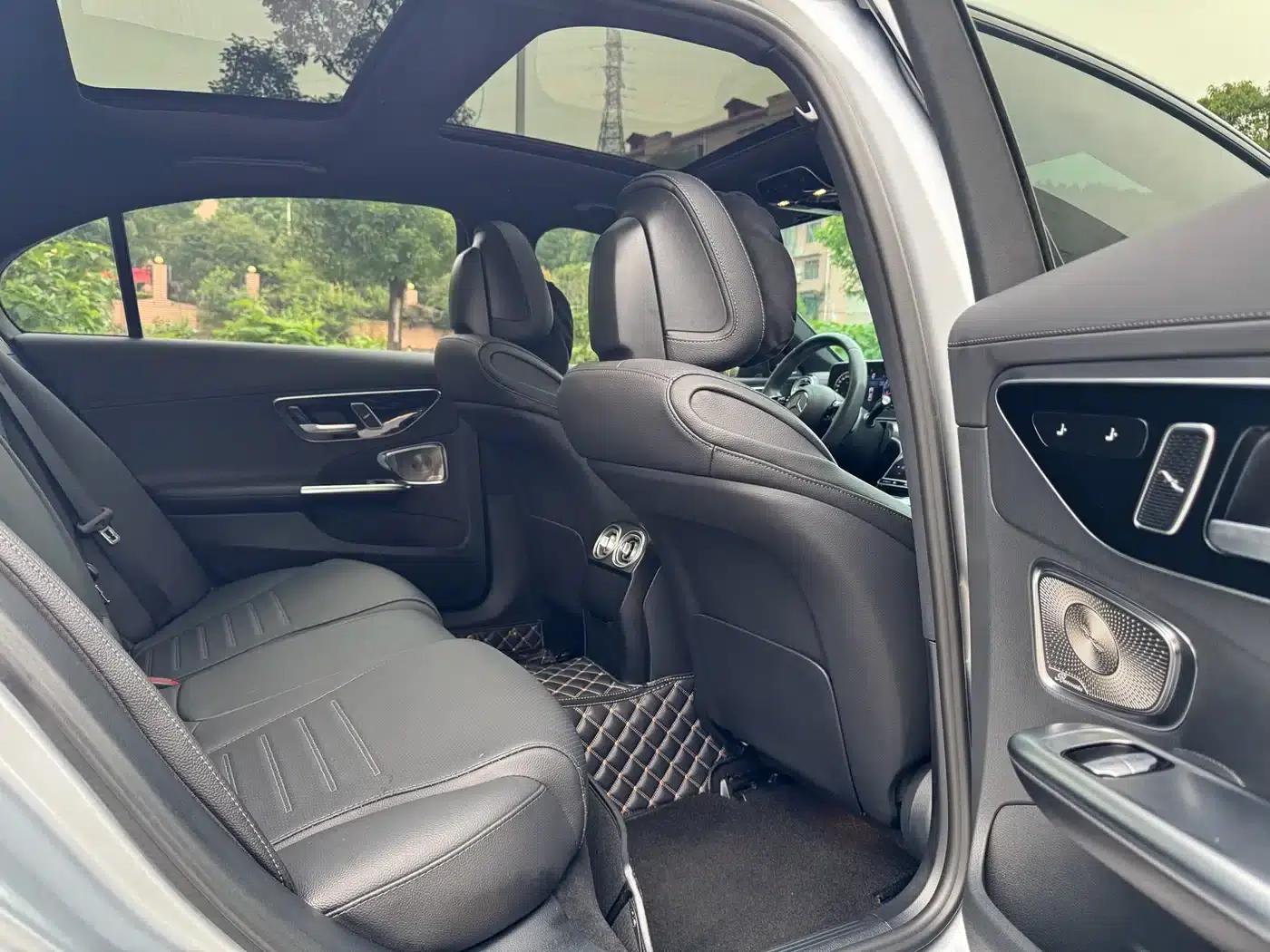 2023 Mercedes-Benz C-Class C 260 L Midnight Sport Edition — миниатюра 13