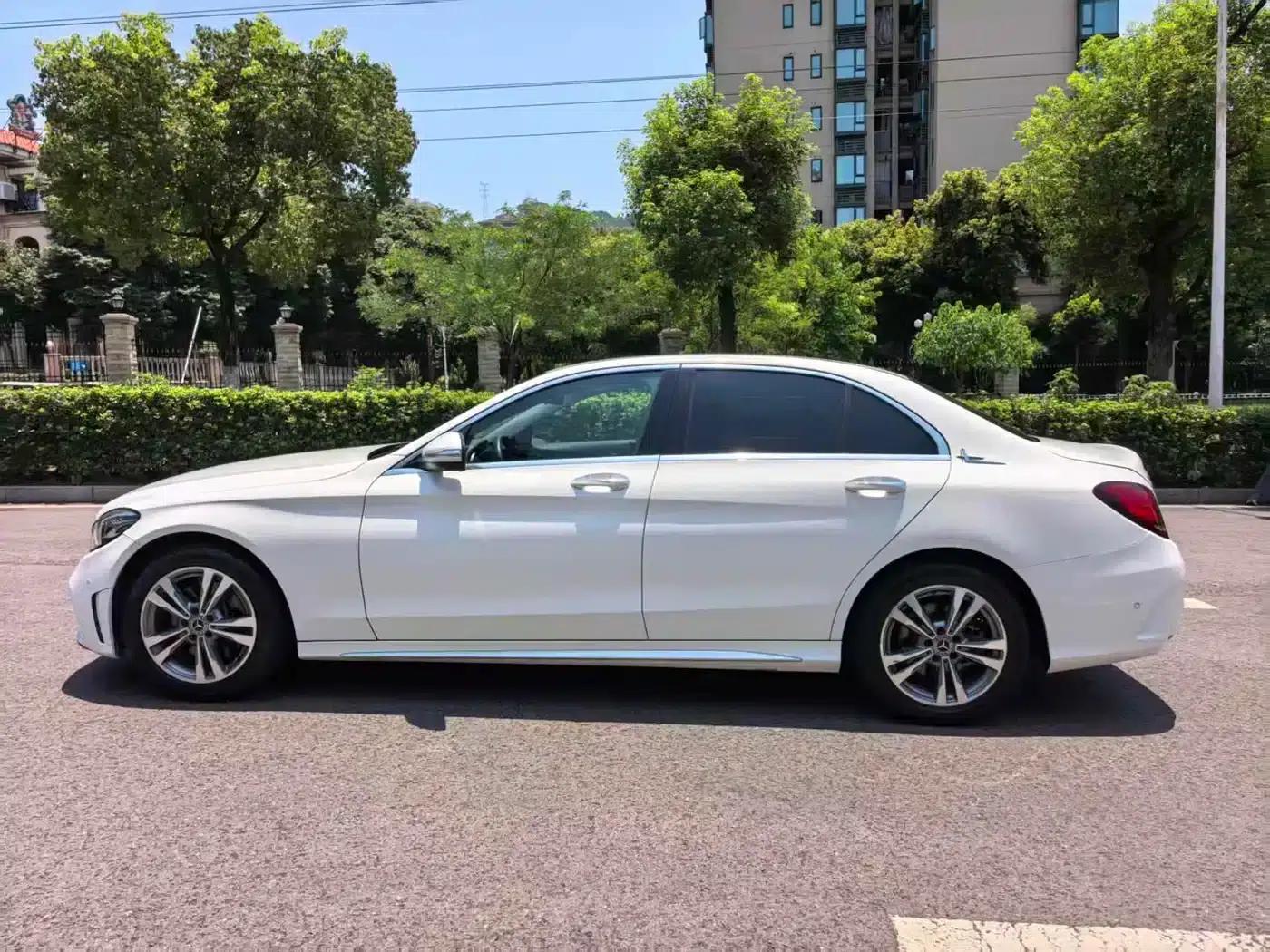 Mercedes-Benz C-Class 2019 C 180 L Fashion Sport Edition — миниатюра 8