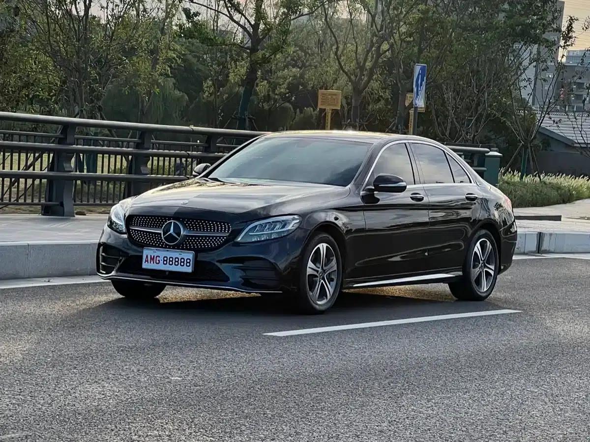 Mercedes-Benz C-Class 2019 C 260 L Sport Edition — миниатюра 1