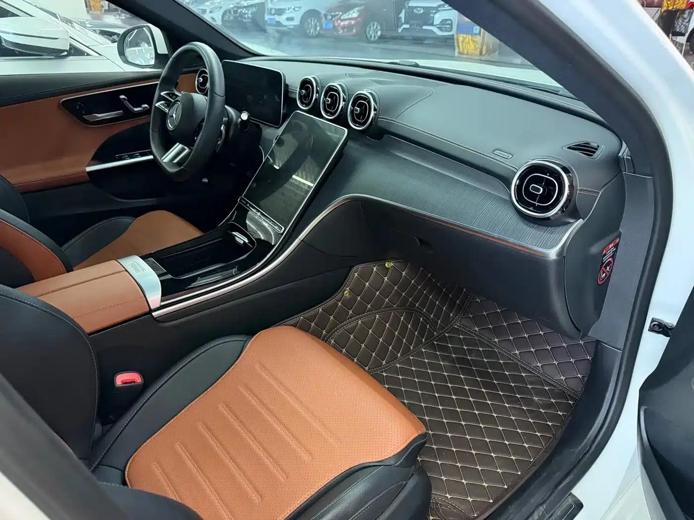 Mercedes-Benz C-Class 2022 Facelift C 200 L Sport Edition — миниатюра 4