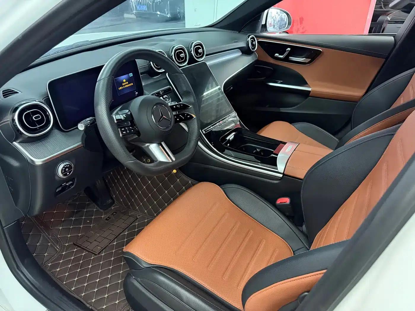 Mercedes-Benz C-Class 2022 Facelift C 200 L Sport Edition — миниатюра 10